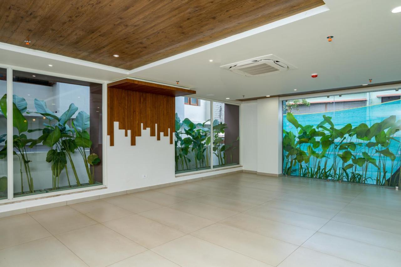 The Trios Hotel Kochi Exterior photo